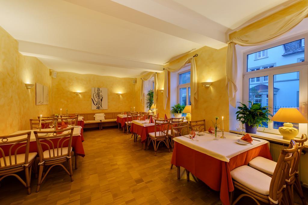 Moselhotel Ludwigs Kowerich Exterior photo