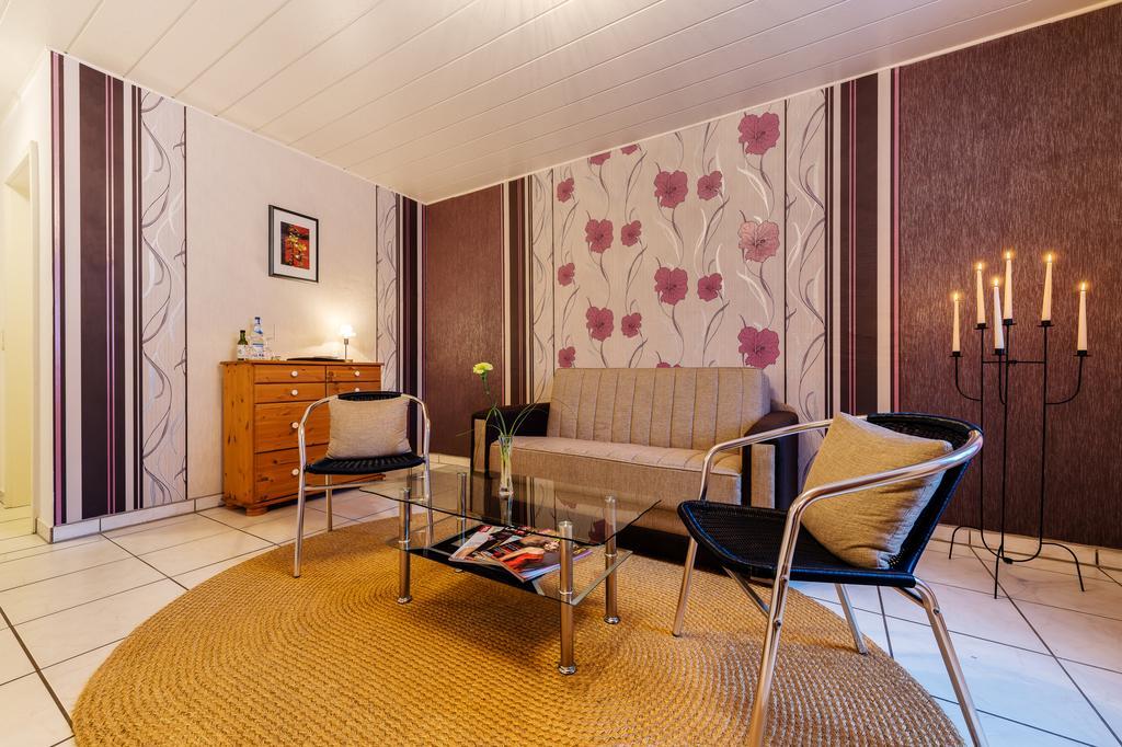 Moselhotel Ludwigs Kowerich Room photo